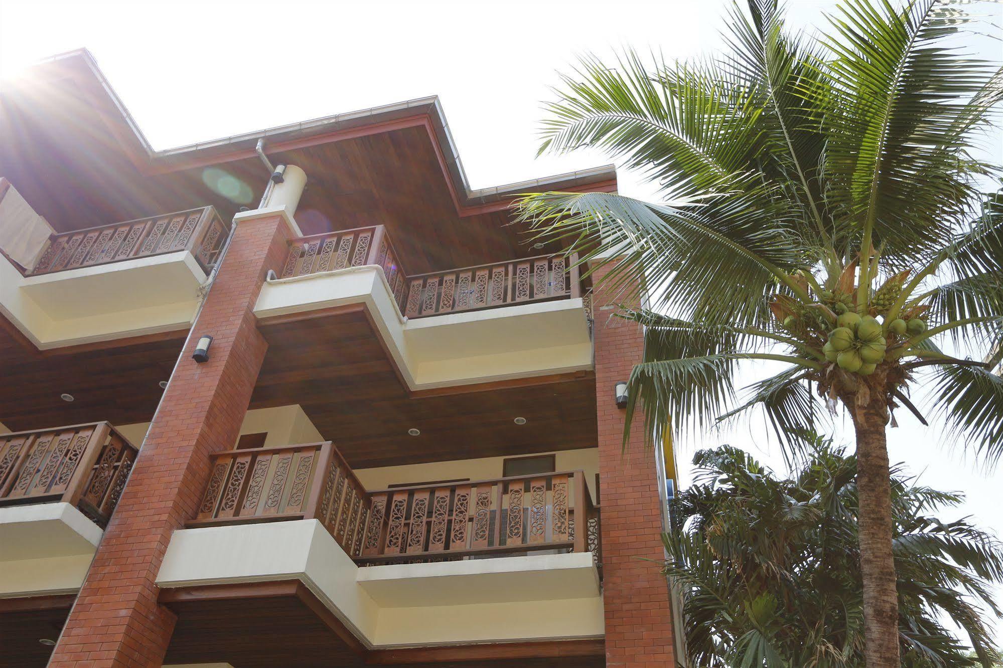 Sun Hill Hotel Patong Екстер'єр фото